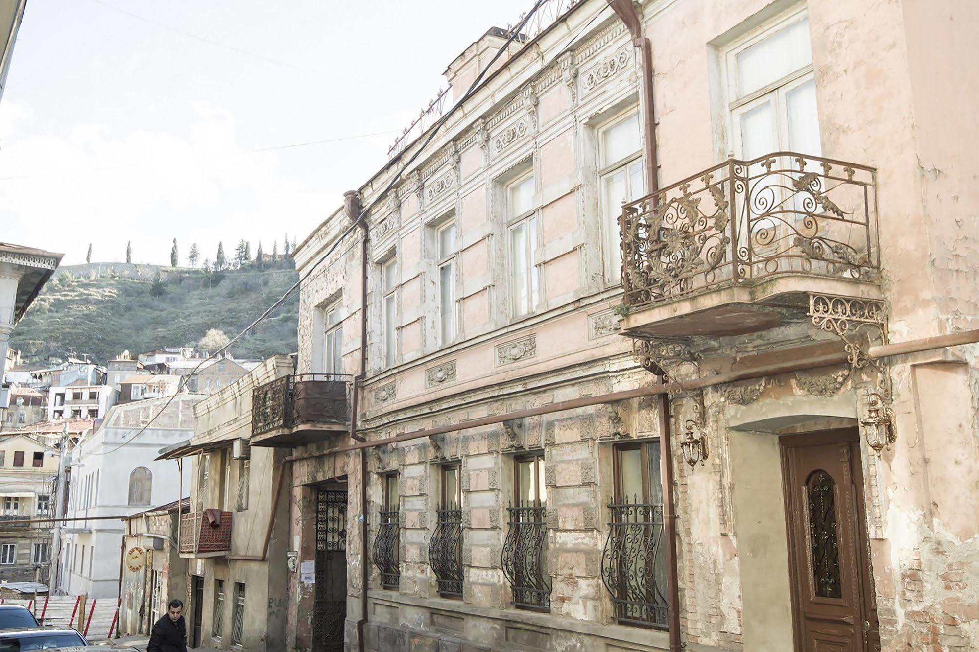 Tbilisi Core Aquarius Exterior foto